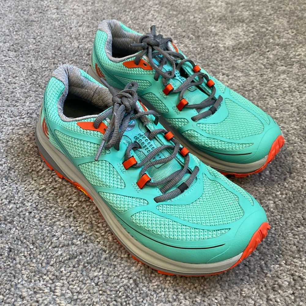 Topo Athletic Tennis Shoe